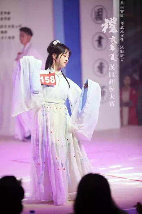 激情汉服在线视频播放,激情汉服在线视频播放精彩回顾